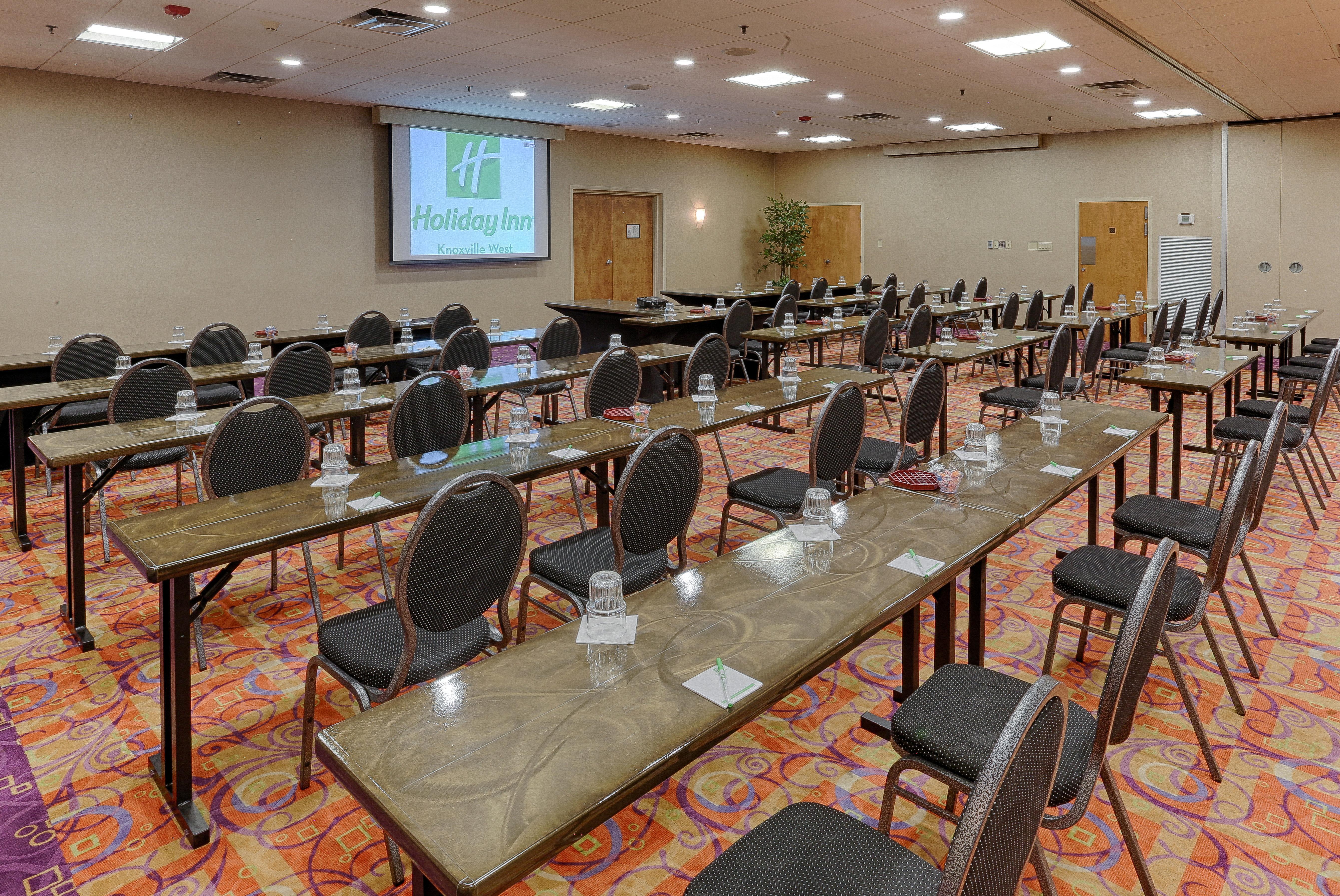 Holiday Inn Knoxville West - Cedar Bluff By Ihg Exterior foto