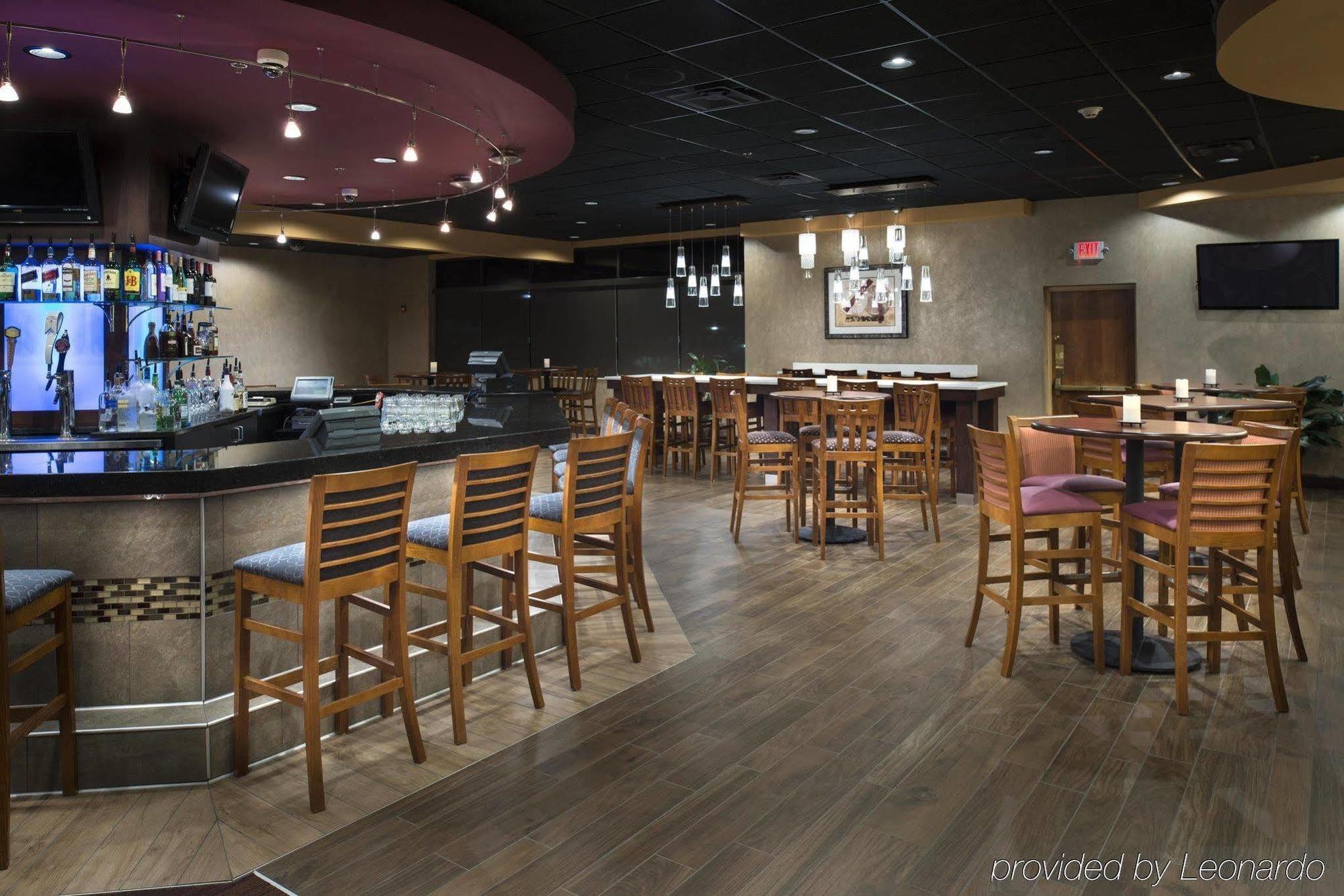 Holiday Inn Knoxville West - Cedar Bluff By Ihg Exterior foto