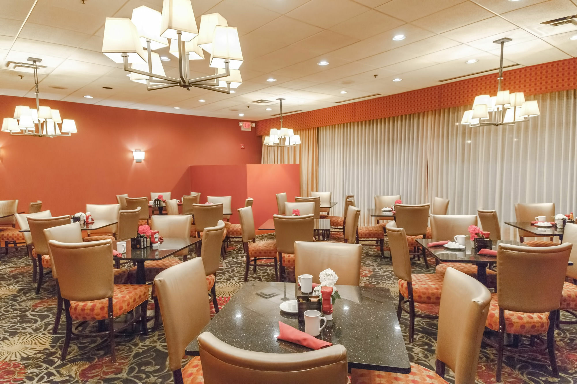 Holiday Inn Knoxville West - Cedar Bluff By Ihg Exterior foto